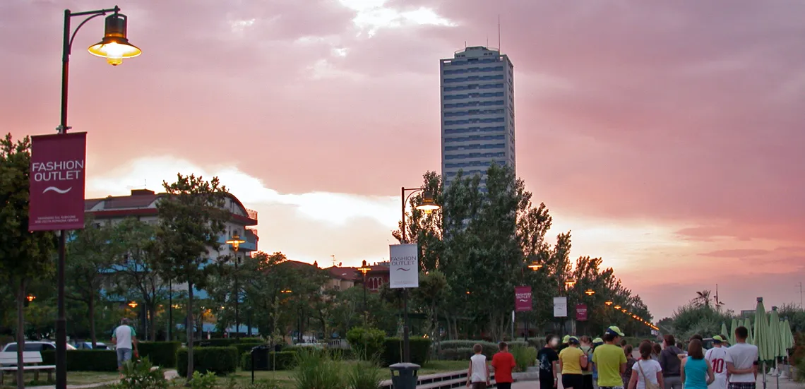 Cesenatico - Viale Giardini Lungomare 5