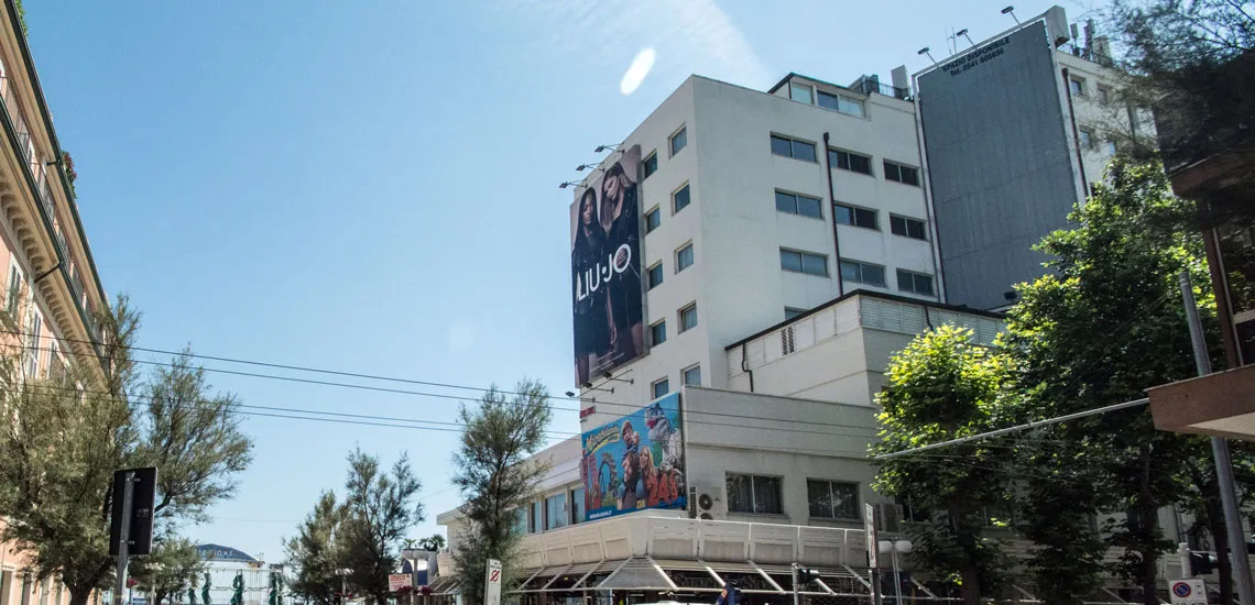 Riccione hotel mediterraneo viale ceccarini 4